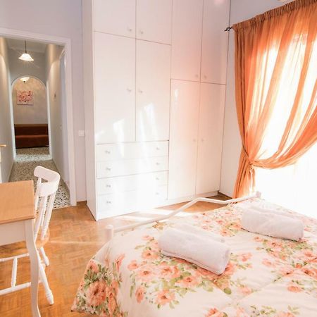 Eva'S Apartment - Corfu Town Екстериор снимка